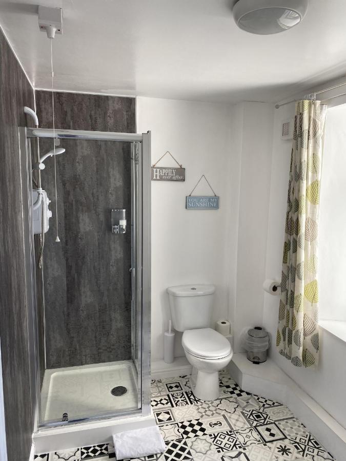 Number 19 Guest House - Self Check In - Under 4 Miles From Barrow In Furness Dalton-in-Furness Dış mekan fotoğraf